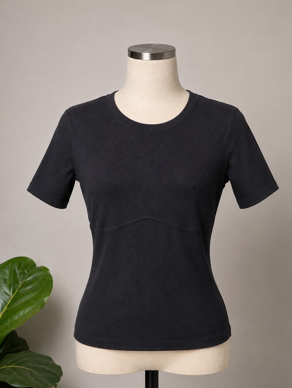 NWT Lululemon LA Tight Short Sleeve Tee - Black